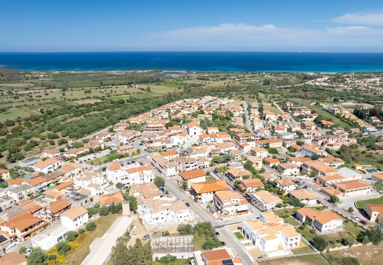 Villa a Budoni - Villa Square - dimora moderna con piscina in Sardegna