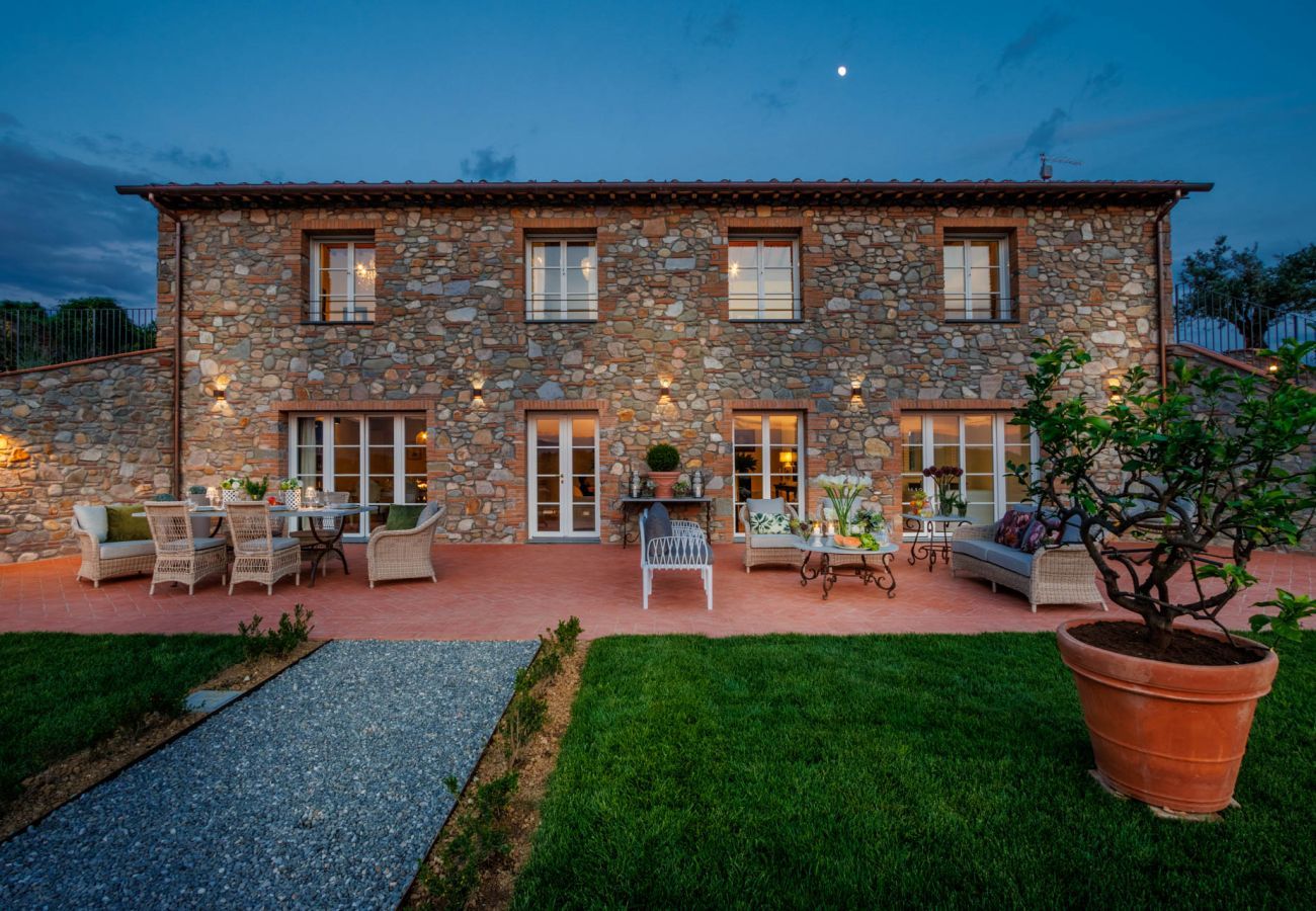Villa a Montecarlo - Villa Flora