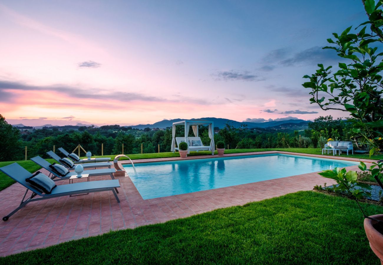 Villa a Montecarlo - Villa Flora