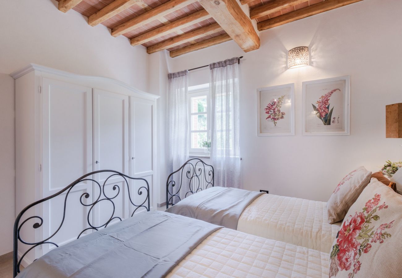 Villa a Pescaglia - Villa Grema
