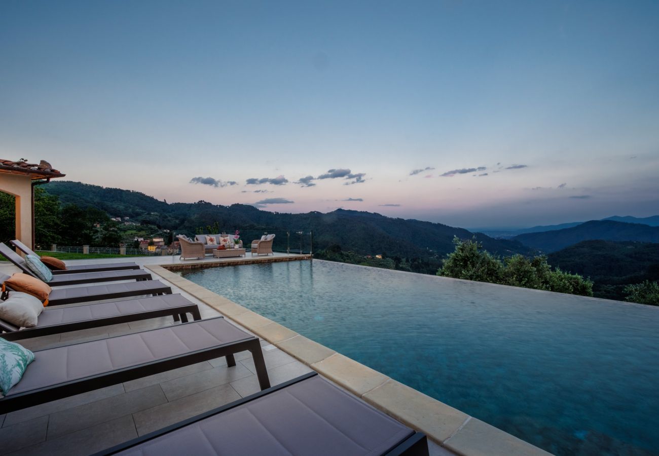 Villa a Pescaglia - Villa Grema