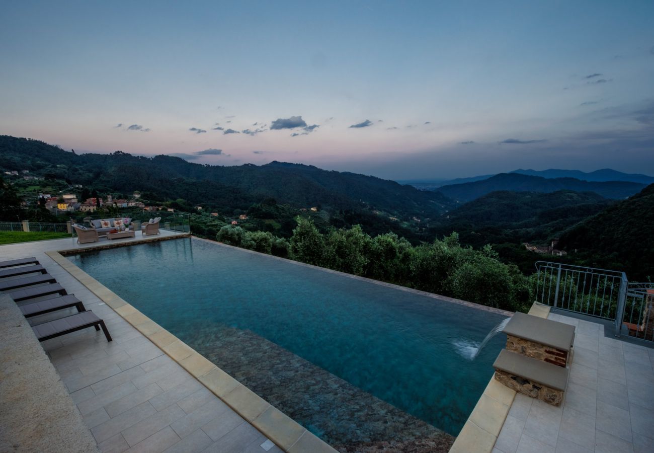 Villa a Pescaglia - Villa Grema