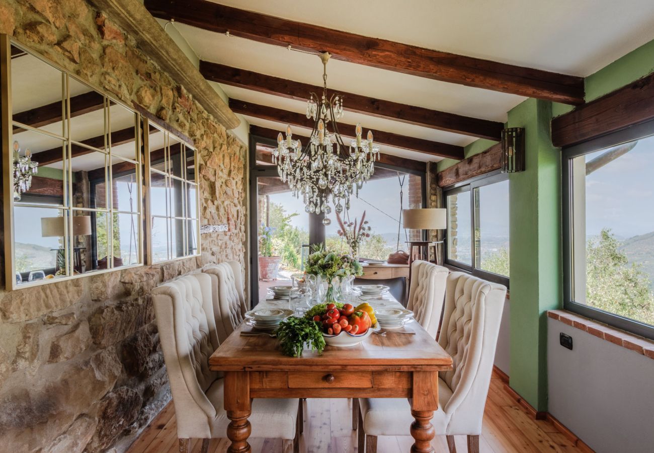 Villa a Pescia - Sospirata Farmhouse