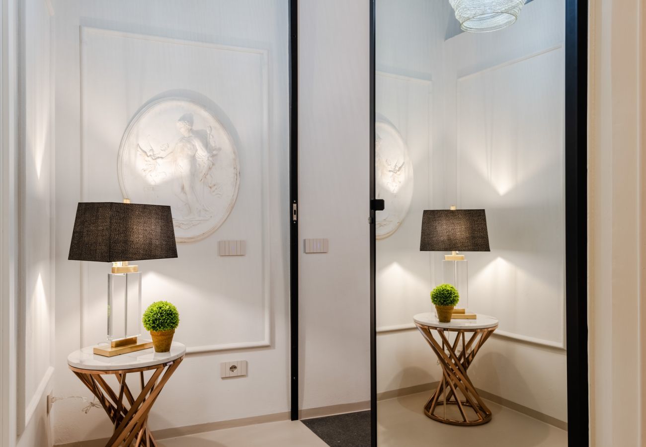 Appartamento a Lucca - Gallo Cedrone, a Home with Outdoor