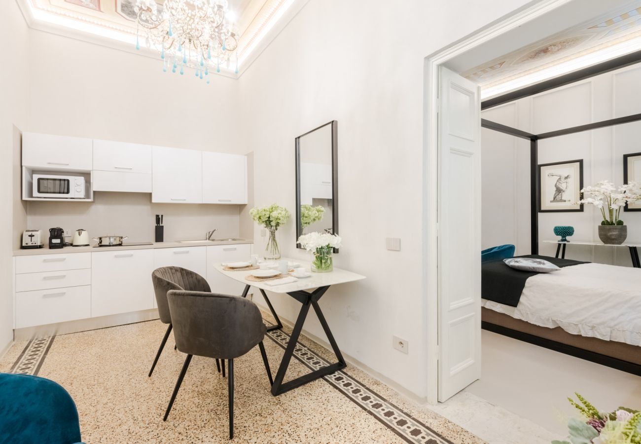 Appartamento a Lucca - Gallo Cedrone, a Home with Outdoor