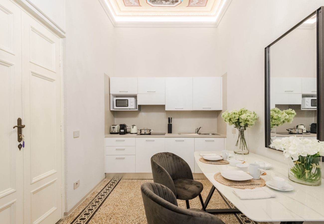 Appartamento a Lucca - Gallo Cedrone, a Home with Outdoor