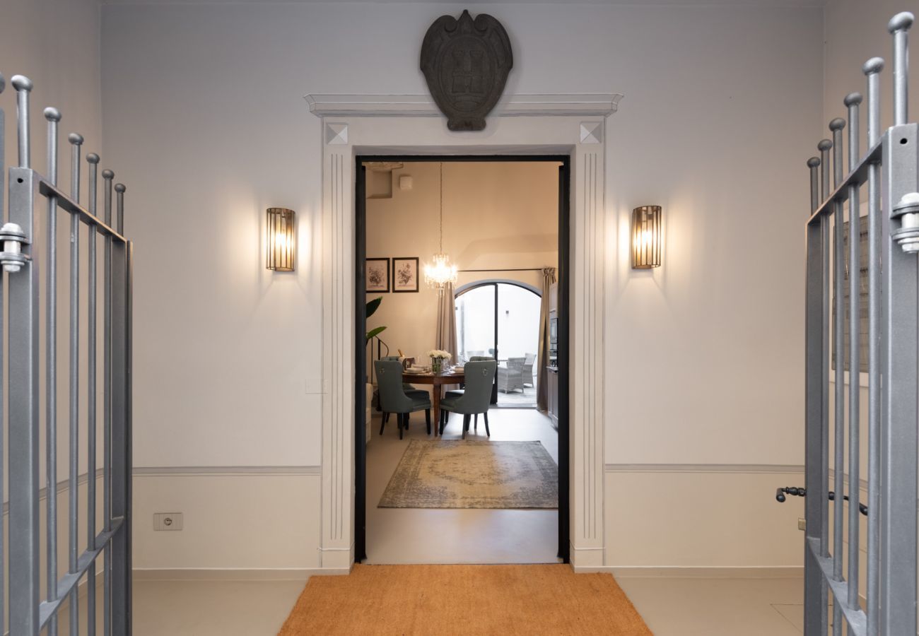 Appartamento a Lucca - Gallo Cedrone, a Home with Outdoor