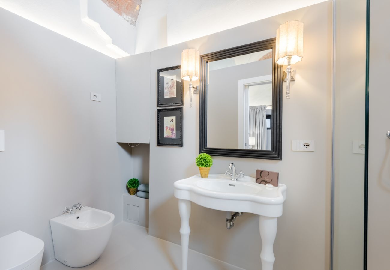 Appartamento a Lucca - Gallo Cedrone, a Home with Outdoor