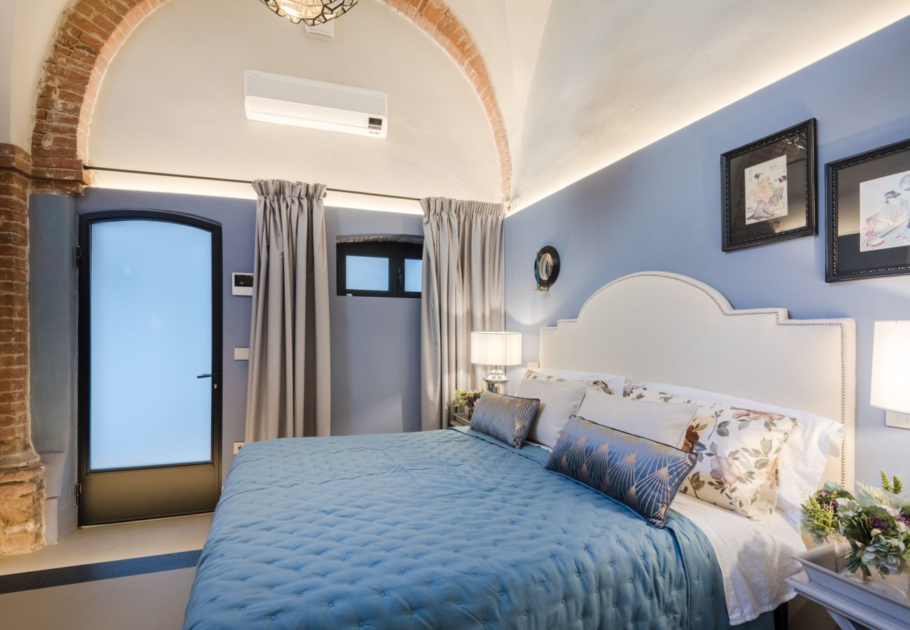 Appartamento a Lucca - Gallo Cedrone, a Home with Outdoor