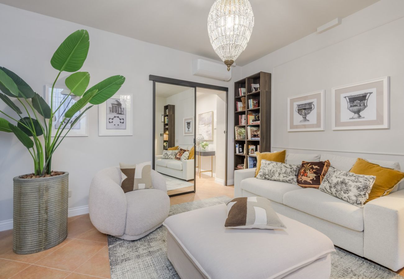 Appartamento a Lucca - Gallo Cedrone, a Home with Outdoor