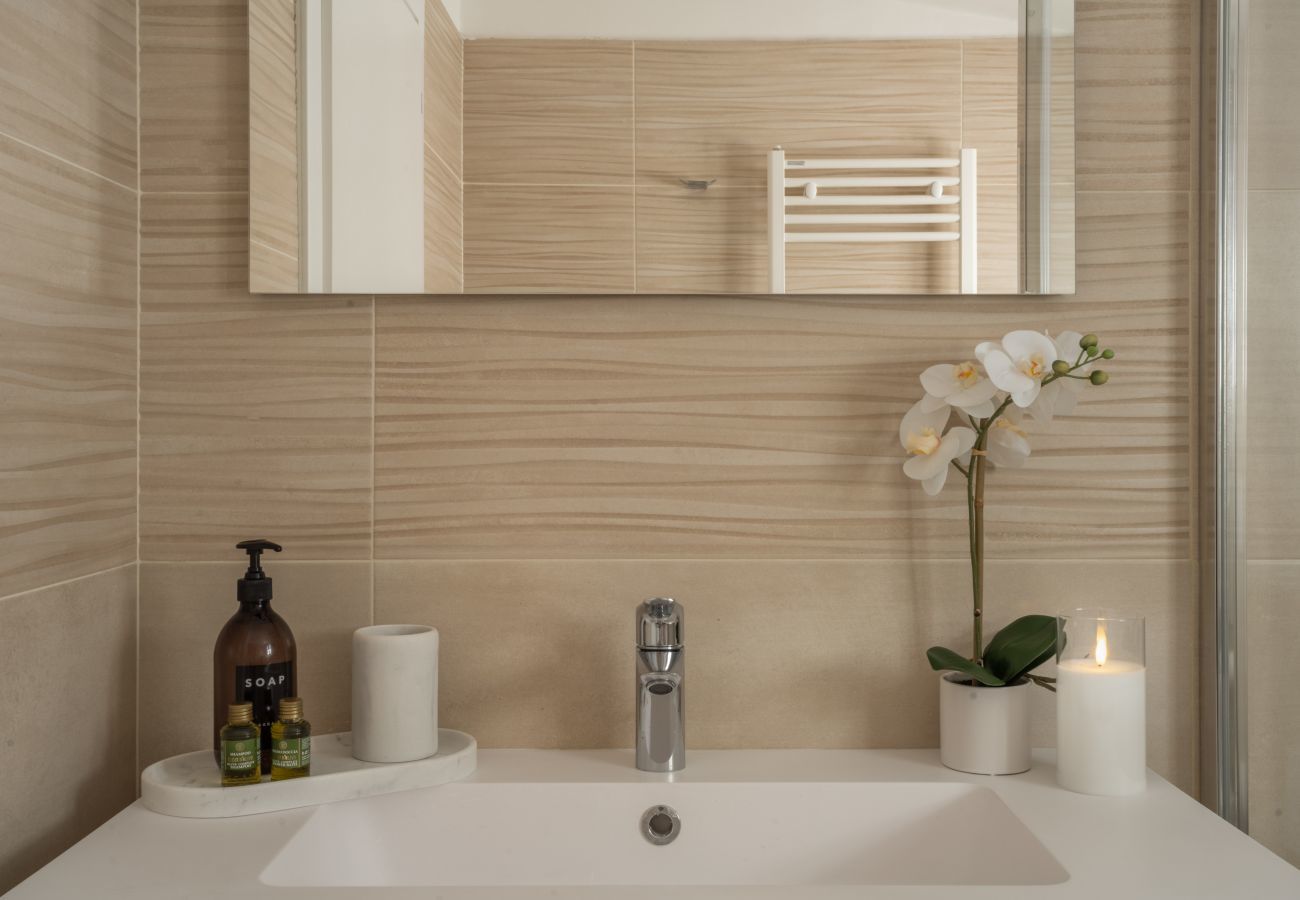 Appartamento a Venezia - Sant'Aponal Cozy Apartment with Terrace R&R