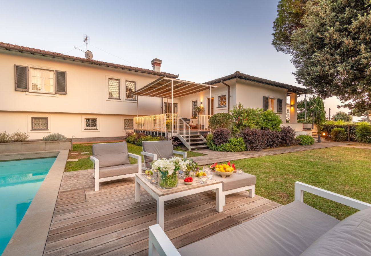 Villa a Pietrasanta - Villa Desiree