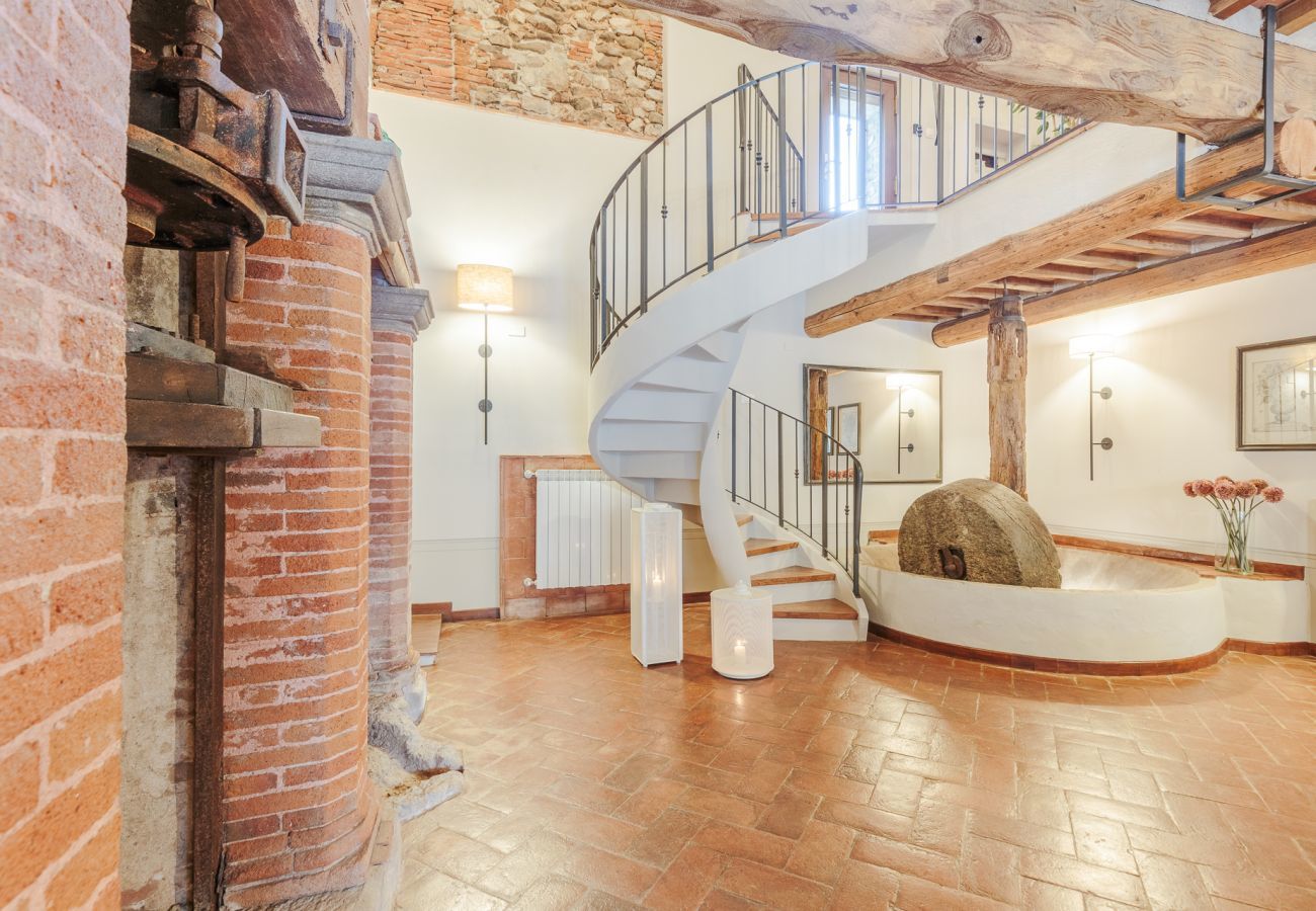 Villa a San Macario In Piano - Tuscan Mill Farmhouse