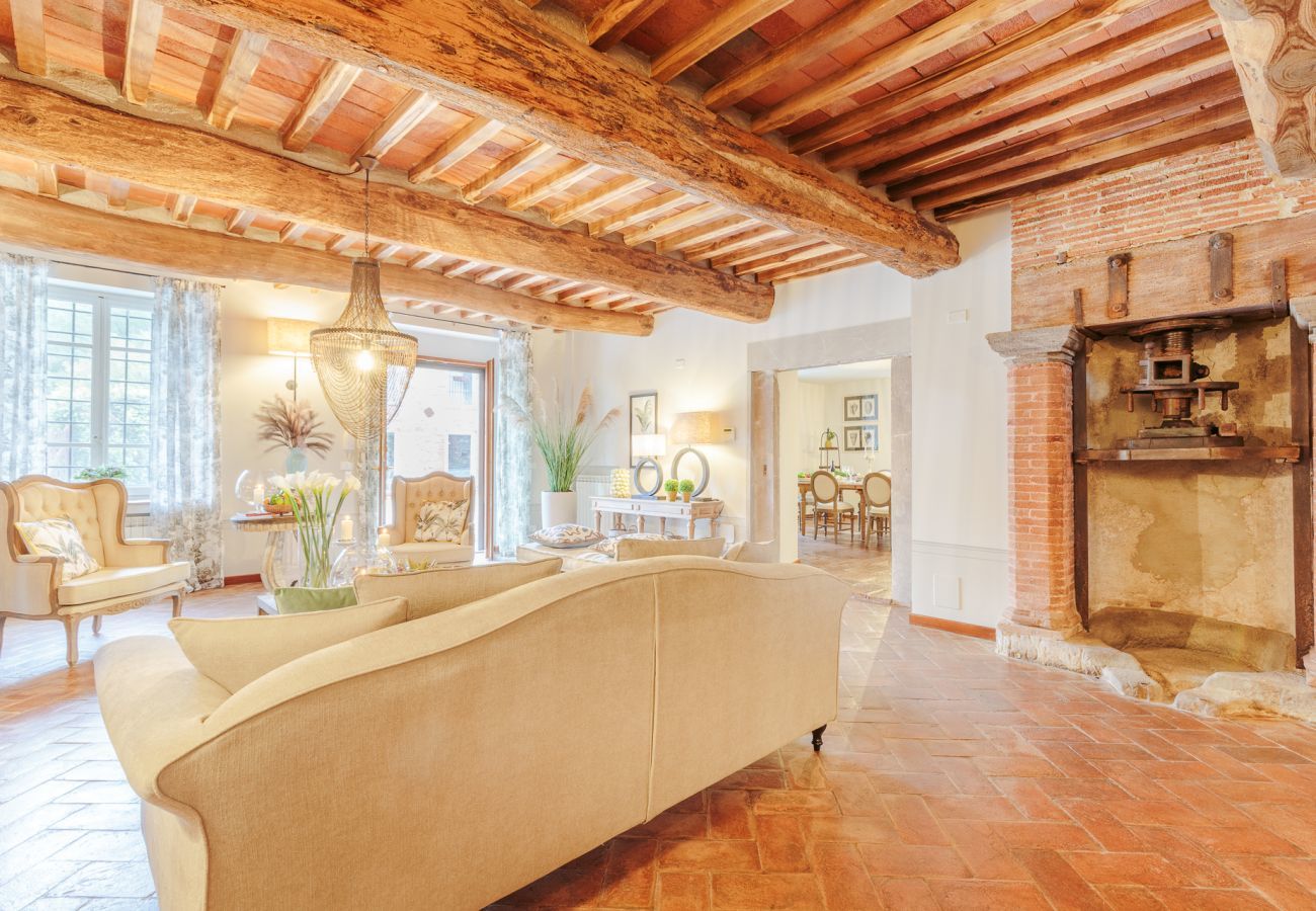 Villa a San Macario In Piano - Tuscan Mill Farmhouse