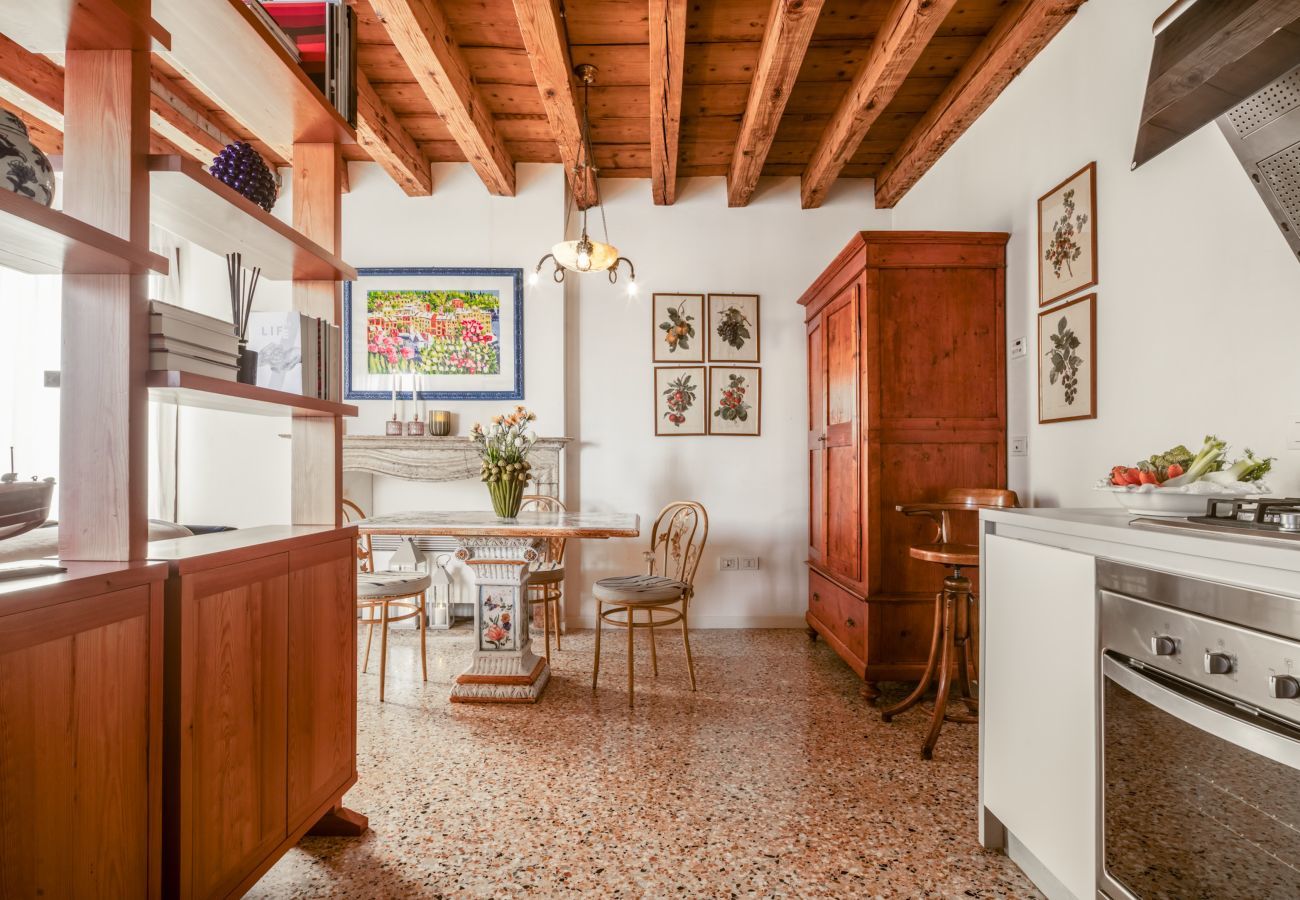 Appartamento a Venezia - Santa Giustina Cozy Apartment R&R
