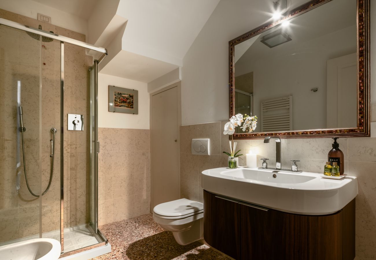 Appartamento a Venezia - Santa Giustina Cozy Apartment R&R