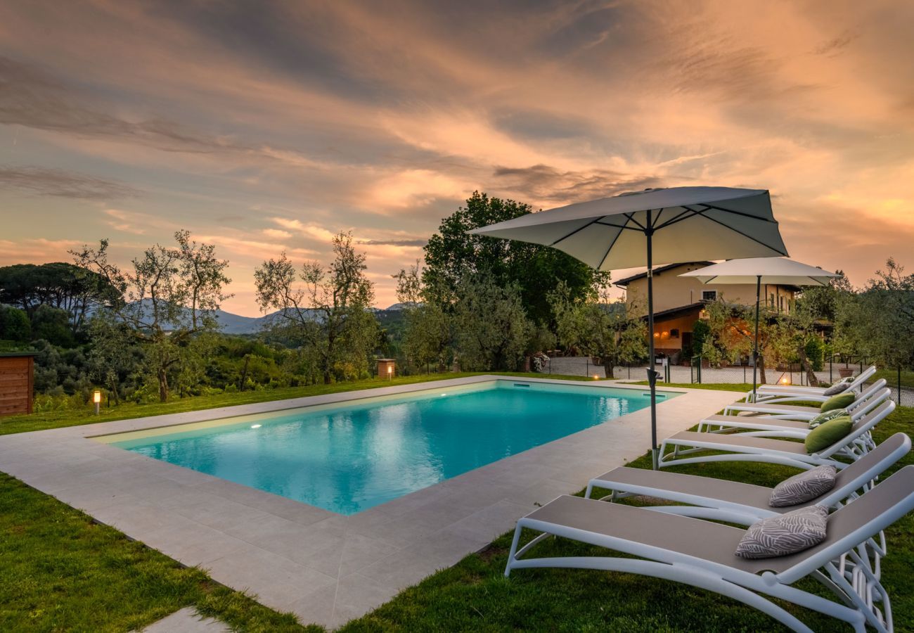 Villa a Lucca - Amore Farmhouse Retreat