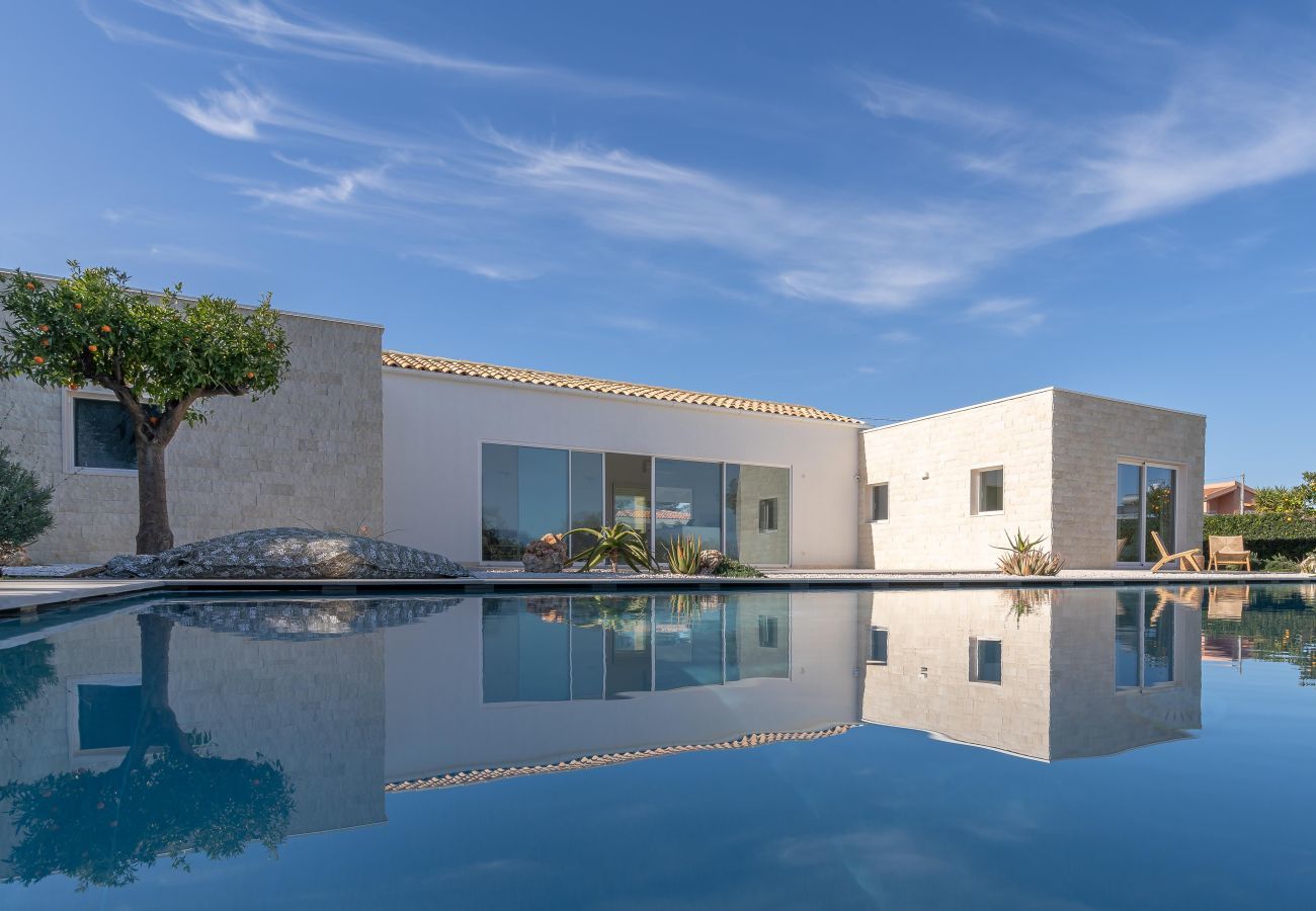 Villa a Siracusa - Villa Ophelia, stunning pool