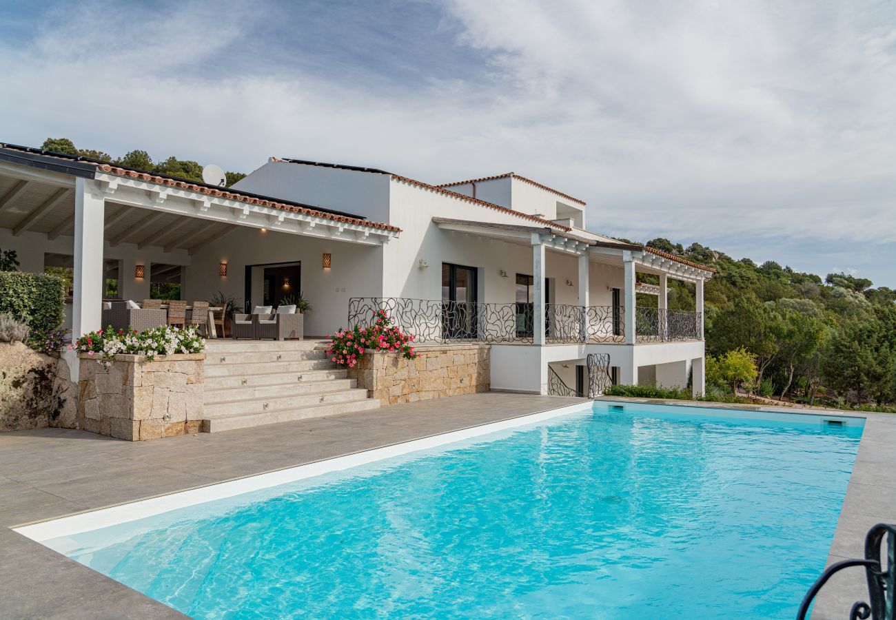 Villa a Arzachena - Villa Li Camini - esclusivo relais con piscina privata
