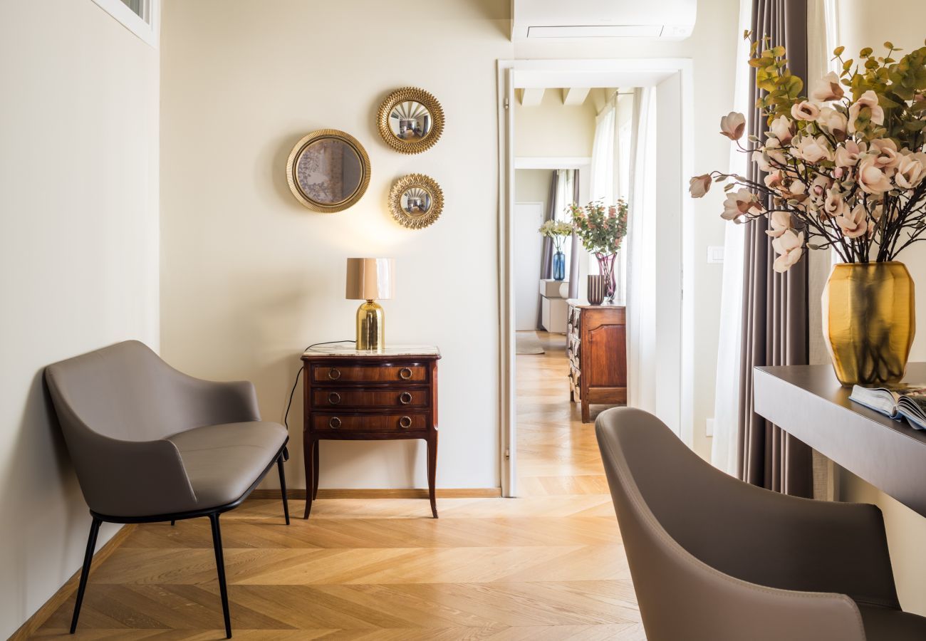 Appartamento a Venezia - San Giovanni e Paolo Canal View Apartment R&R
