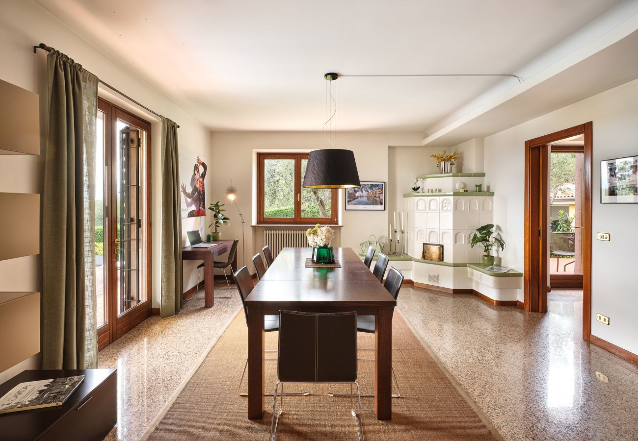 Villa a Lazise - VILLA CELEBRITY