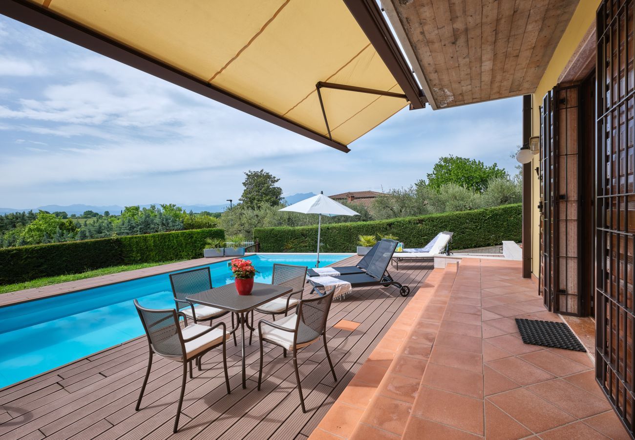 Villa a Lazise - VILLA CELEBRITY