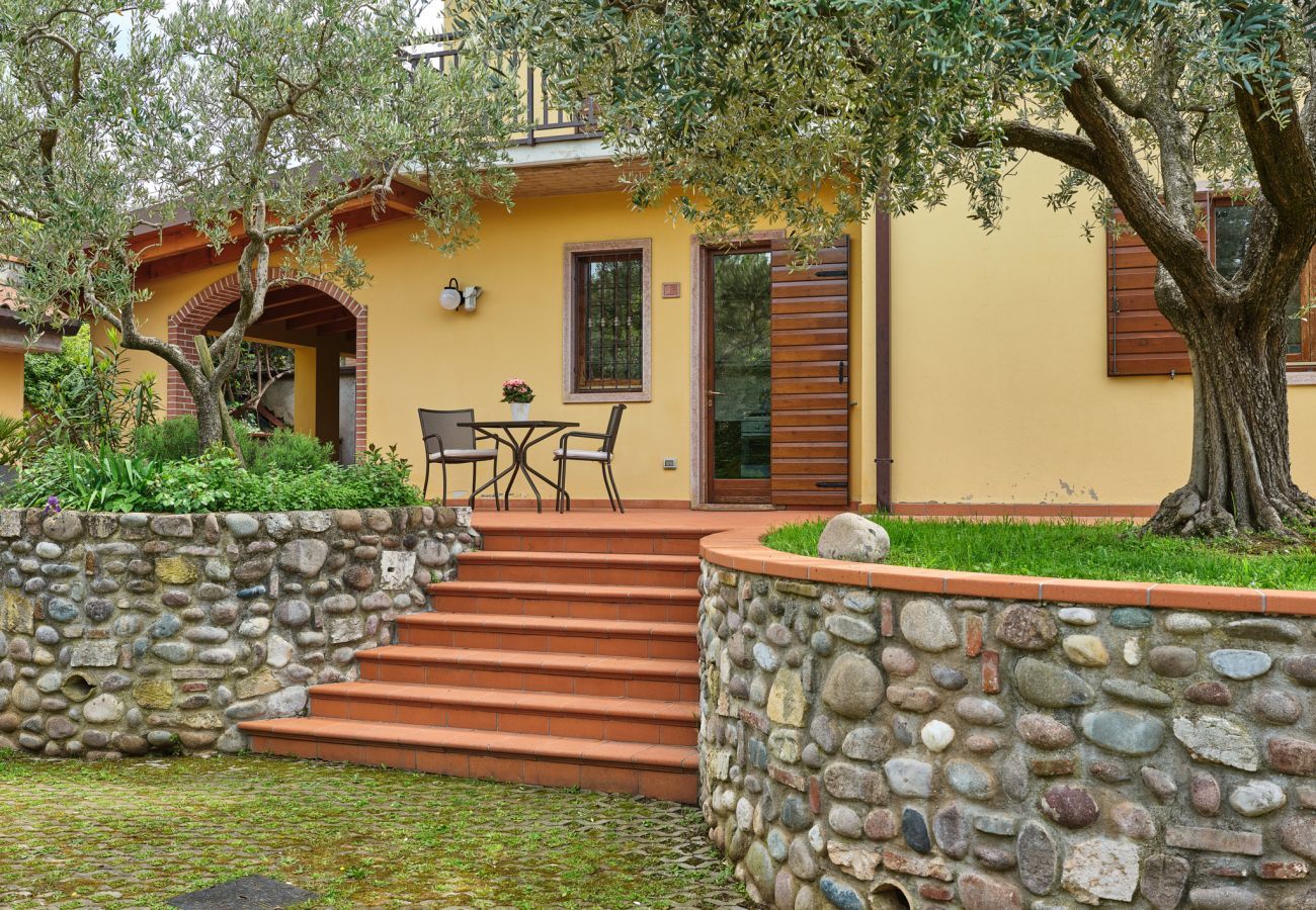 Villa a Lazise - VILLA CELEBRITY