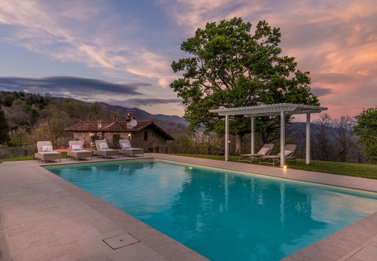 Villa a Pescaglia - Grumo Farmhouse