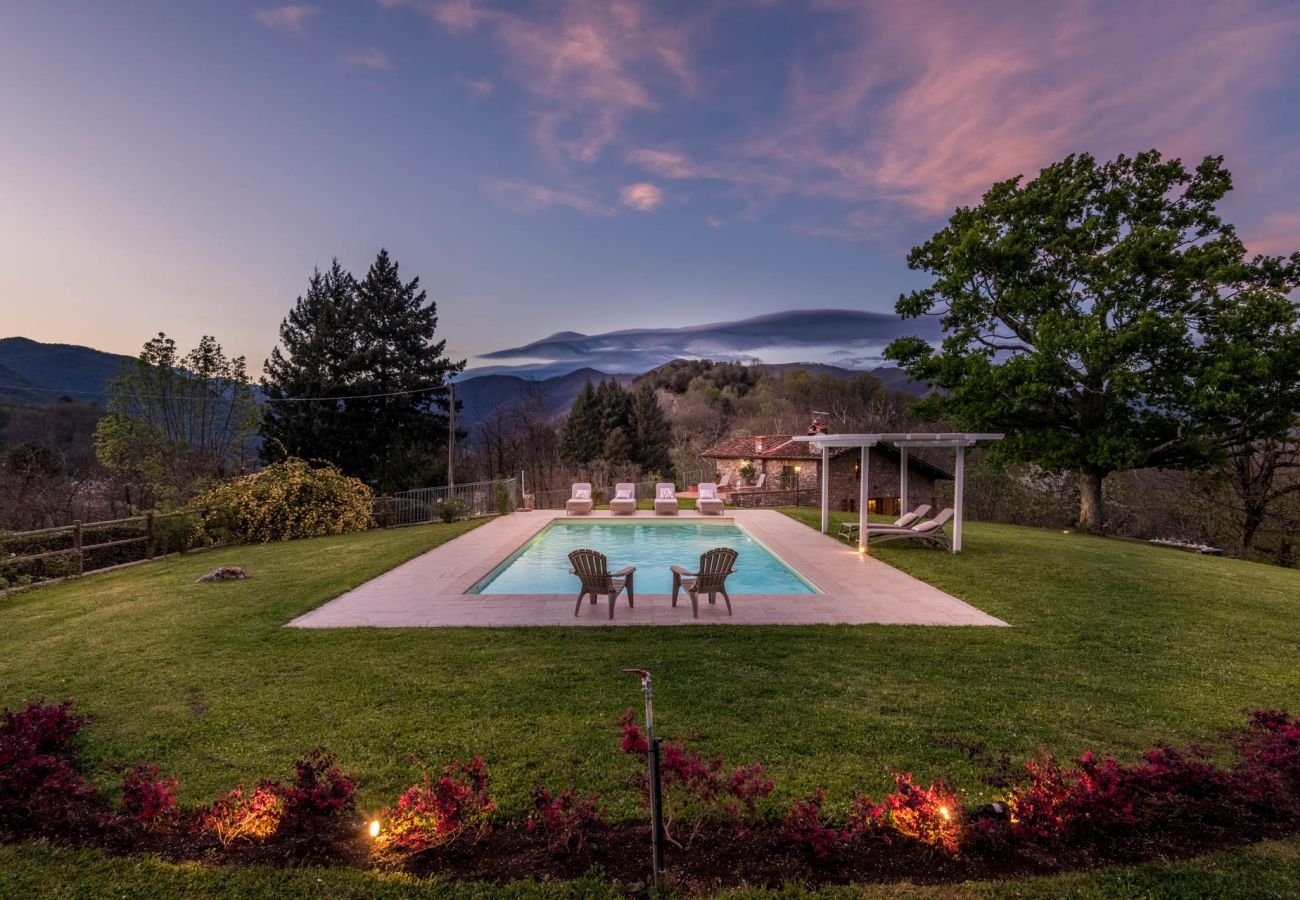 Villa a Pescaglia - Grumo Farmhouse