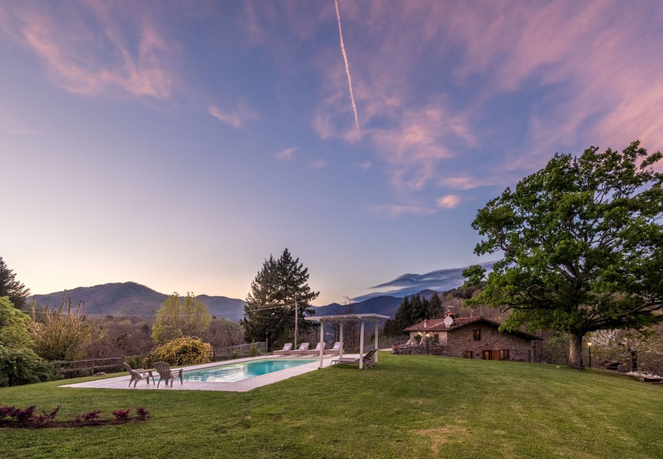 Villa a Pescaglia - Grumo Farmhouse