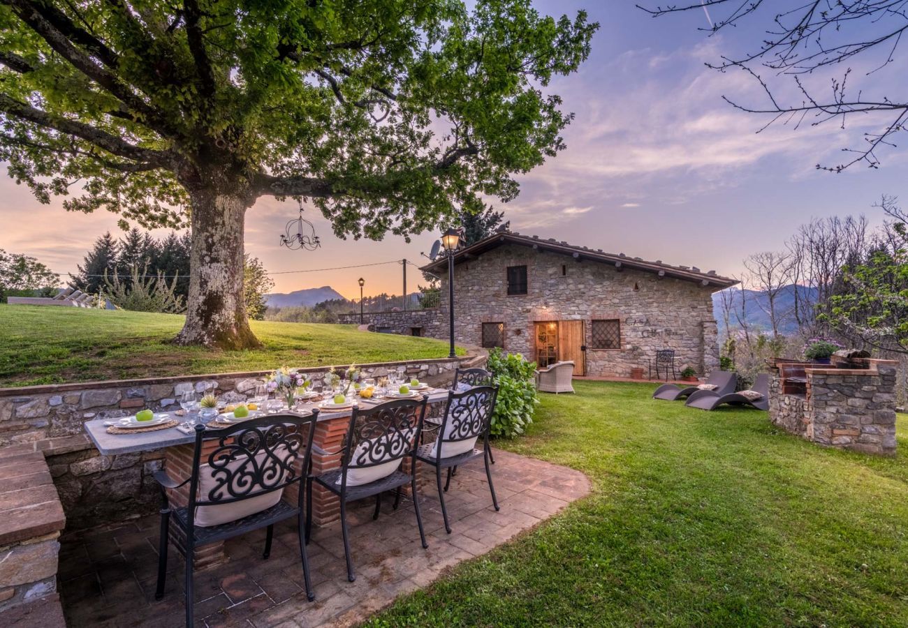 Villa a Pescaglia - Grumo Farmhouse