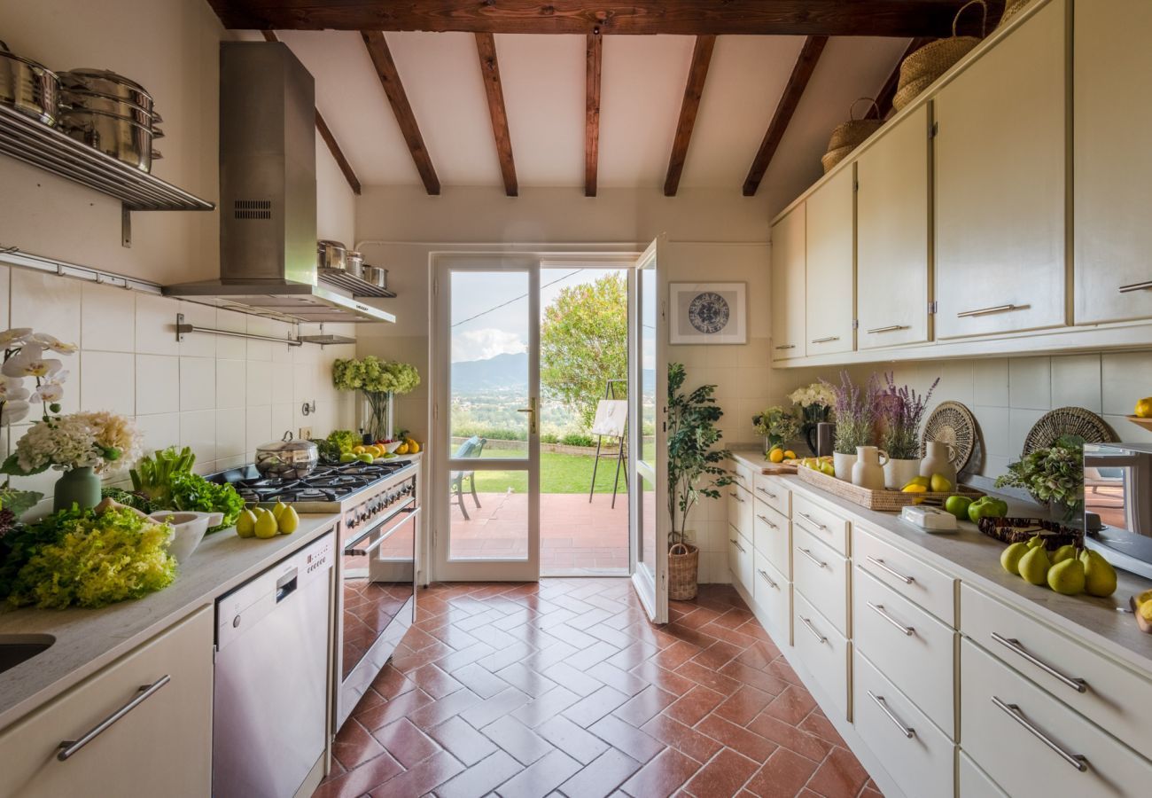 Villa a Lucca - Villa Lontana