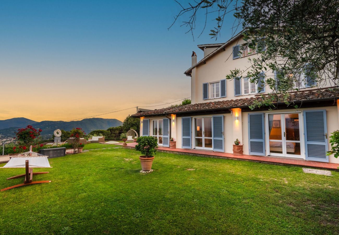 Villa a Lucca - Villa Lontana