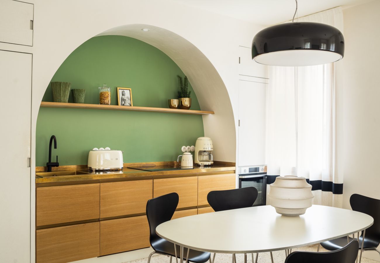 Appartamento a Venezia - San Domenico Apartment with Garden View R&R