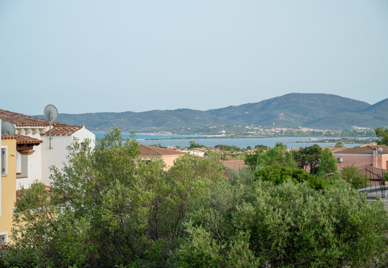 Villa a San Teodoro - Villa Olive