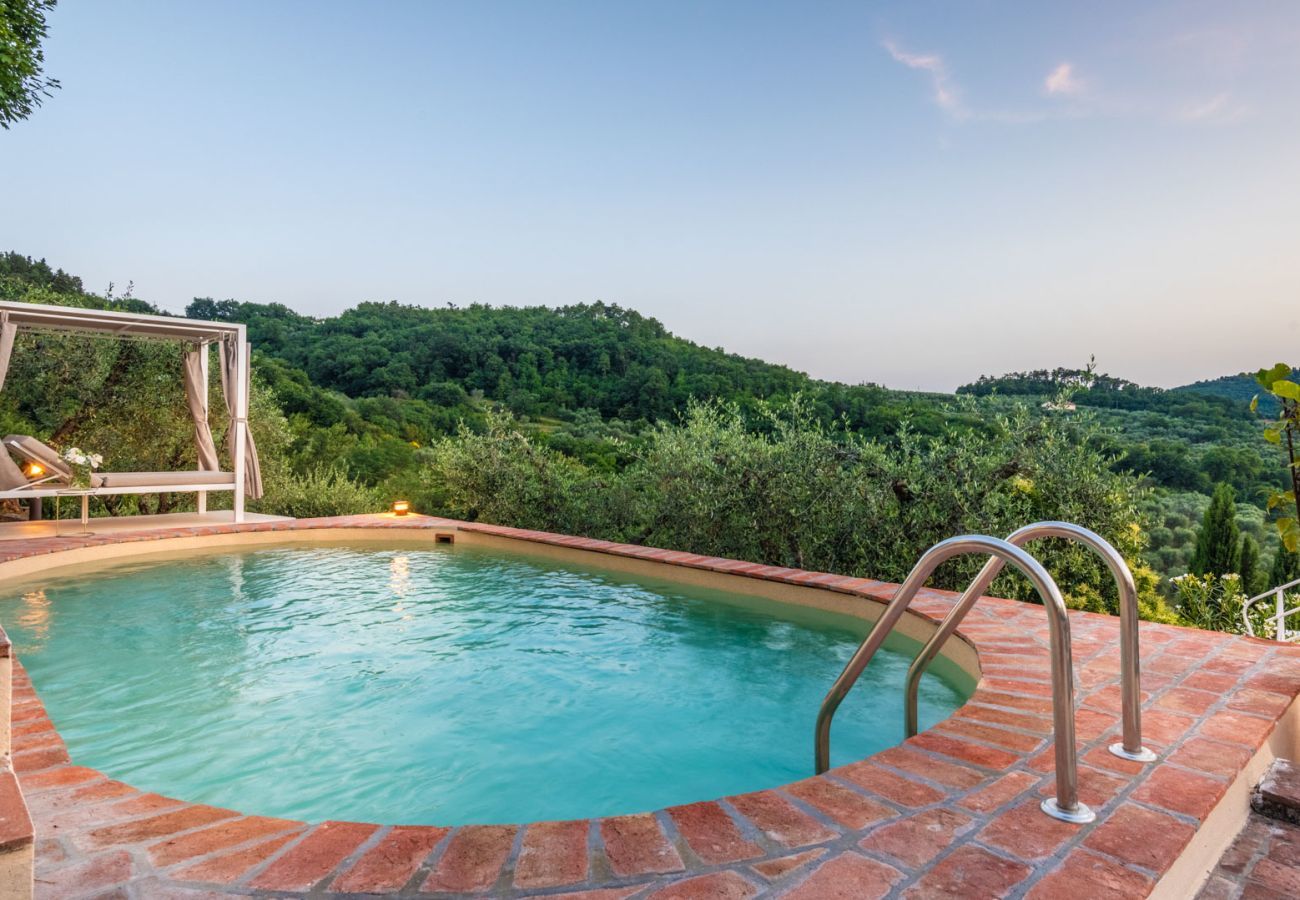 Villa a Monsummano Terme - Le Due Terre Farmhouse