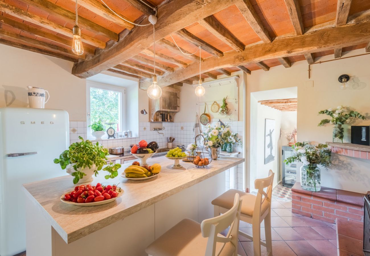 Villa a Monsummano Terme - Le Due Terre Farmhouse