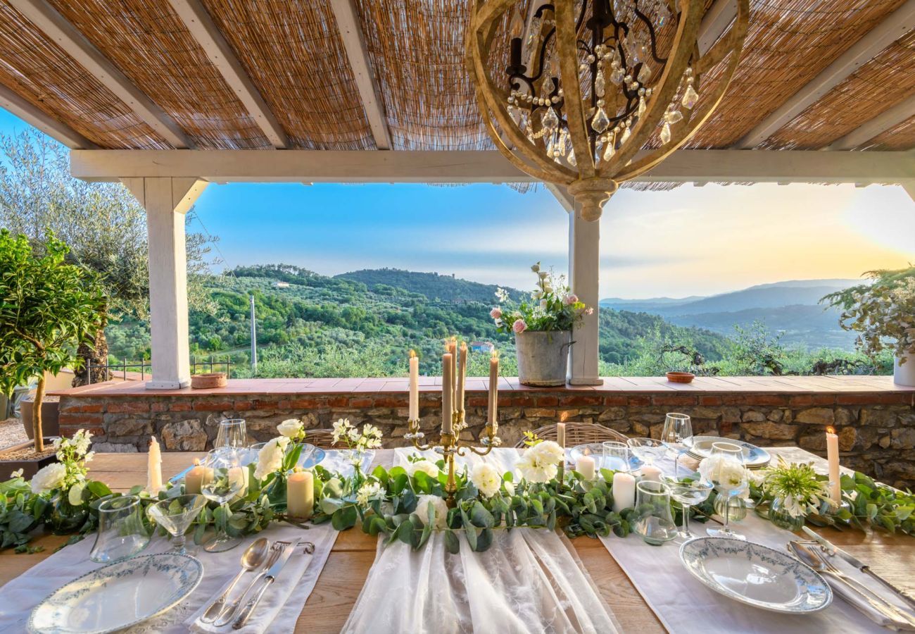 Villa a Monsummano Terme - Le Due Terre Farmhouse