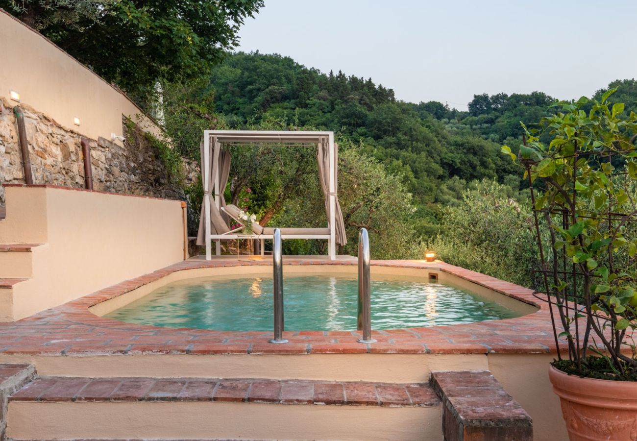 Villa a Monsummano Terme - Le Due Terre Farmhouse