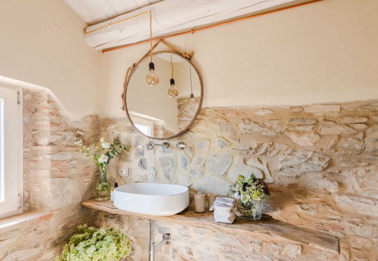 Villa a Monsummano Terme - Le Due Terre Farmhouse