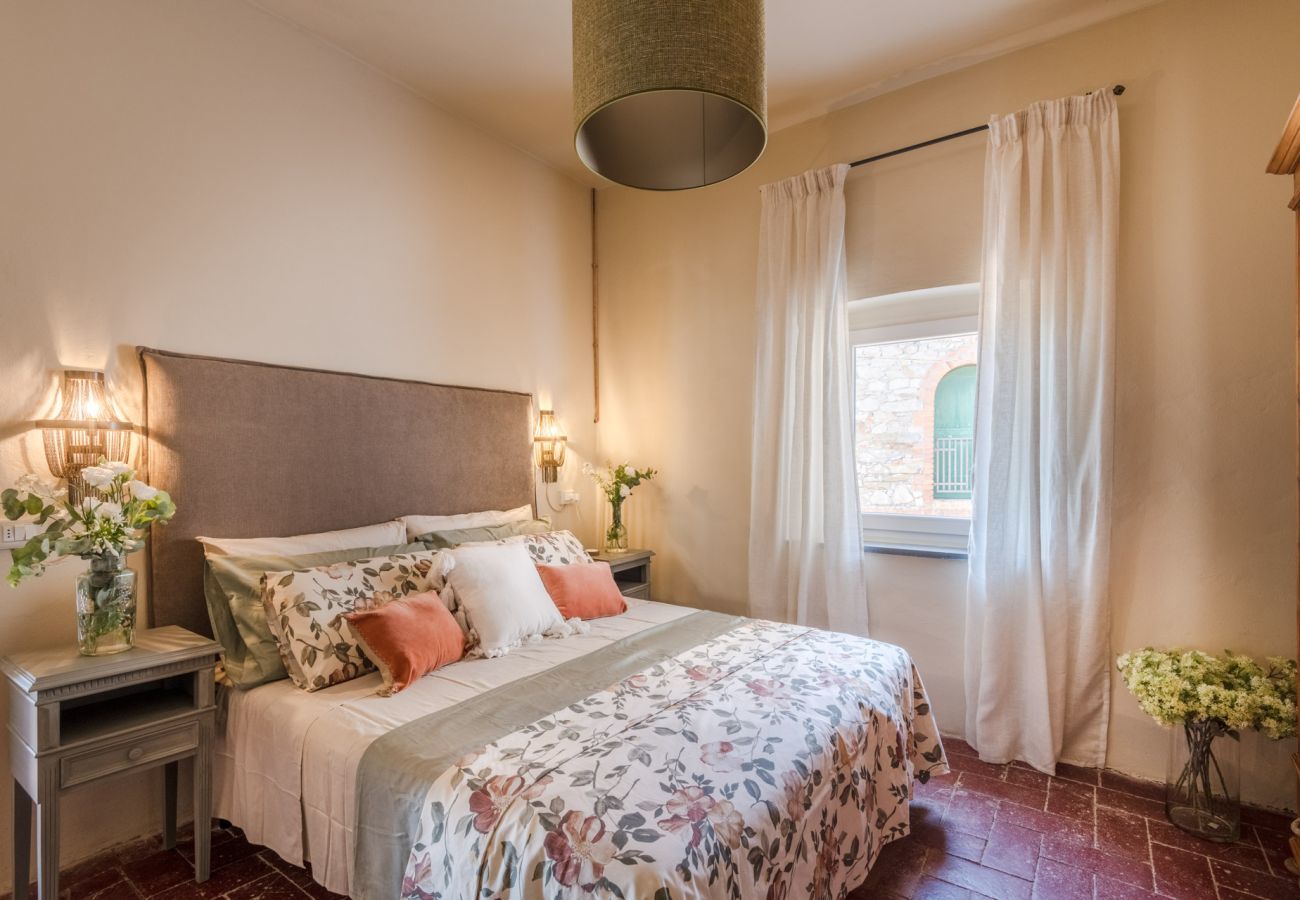 Villa a Monsummano Terme - Le Due Terre Farmhouse
