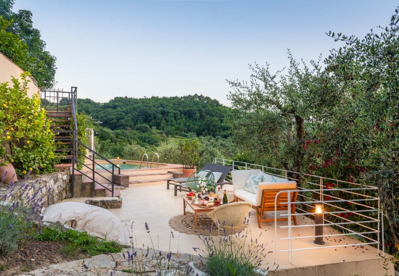 Villa a Monsummano Terme - Le Due Terre Farmhouse