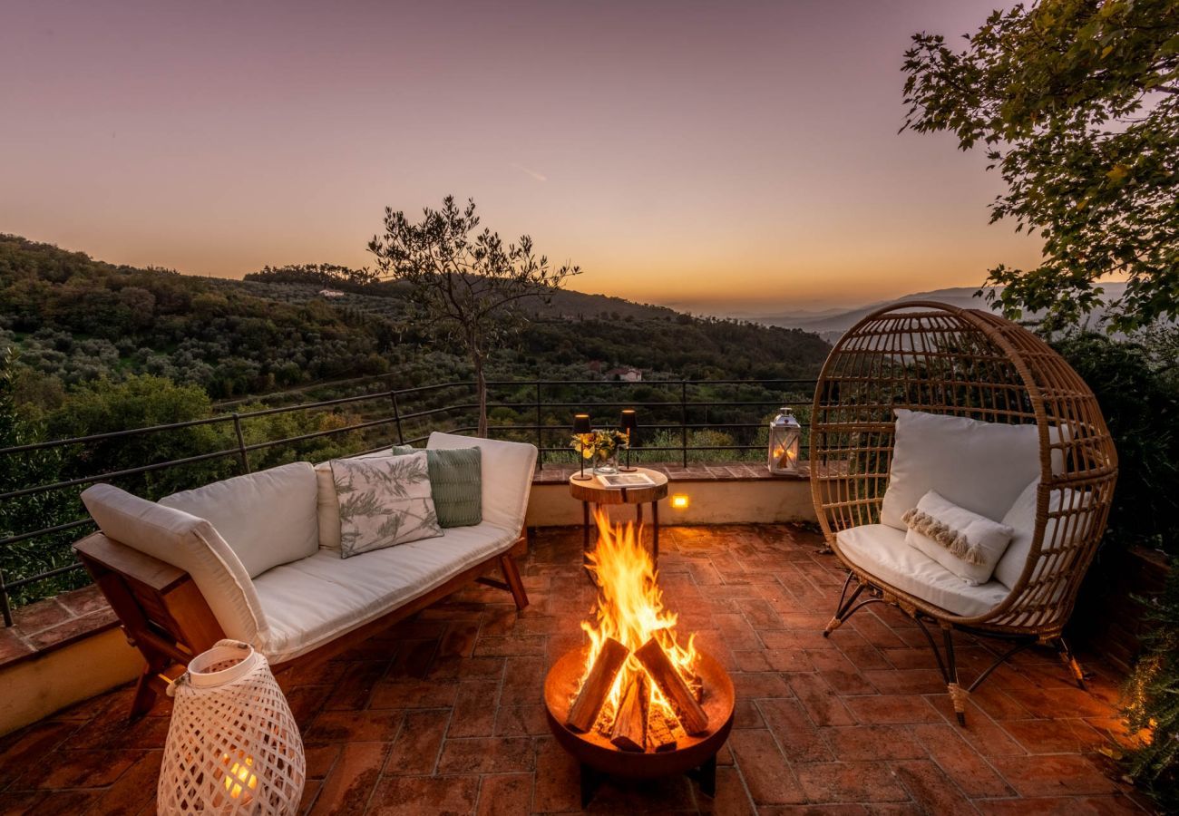 Villa a Monsummano Terme - Le Due Terre Farmhouse