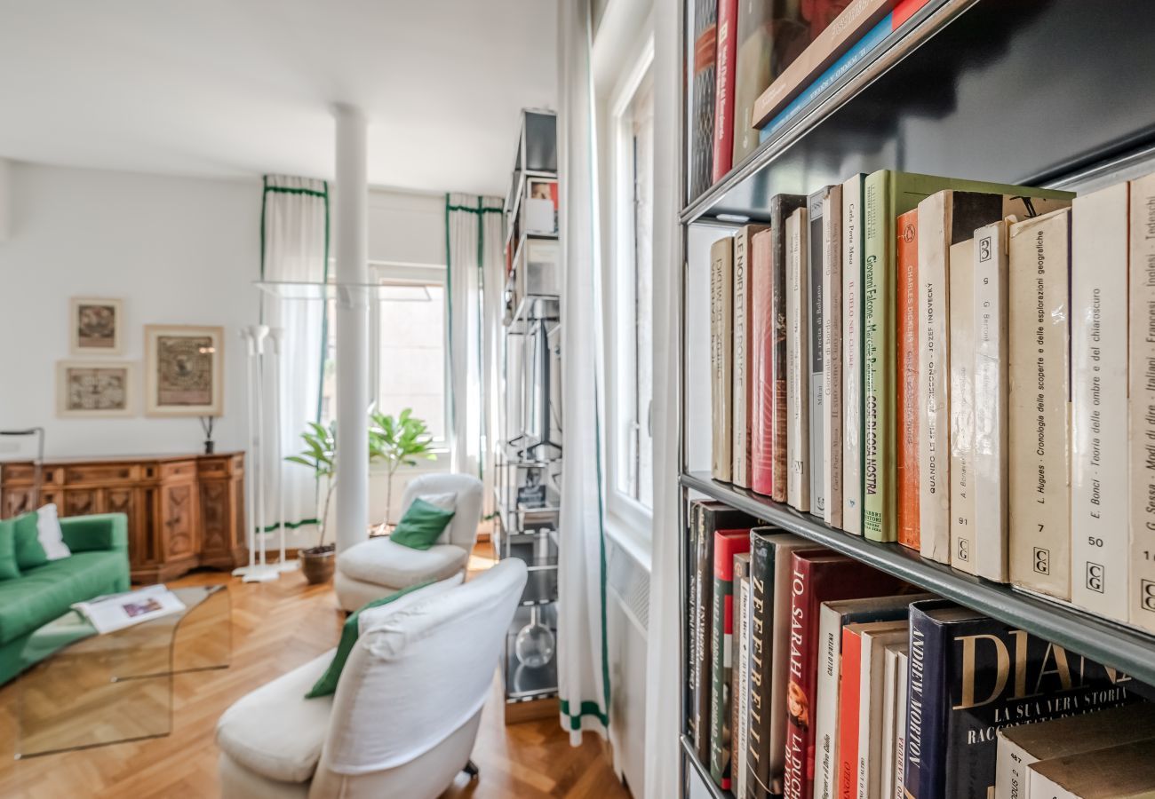 Appartamento a Milano - Ceradini Apartment with Balcony R&R