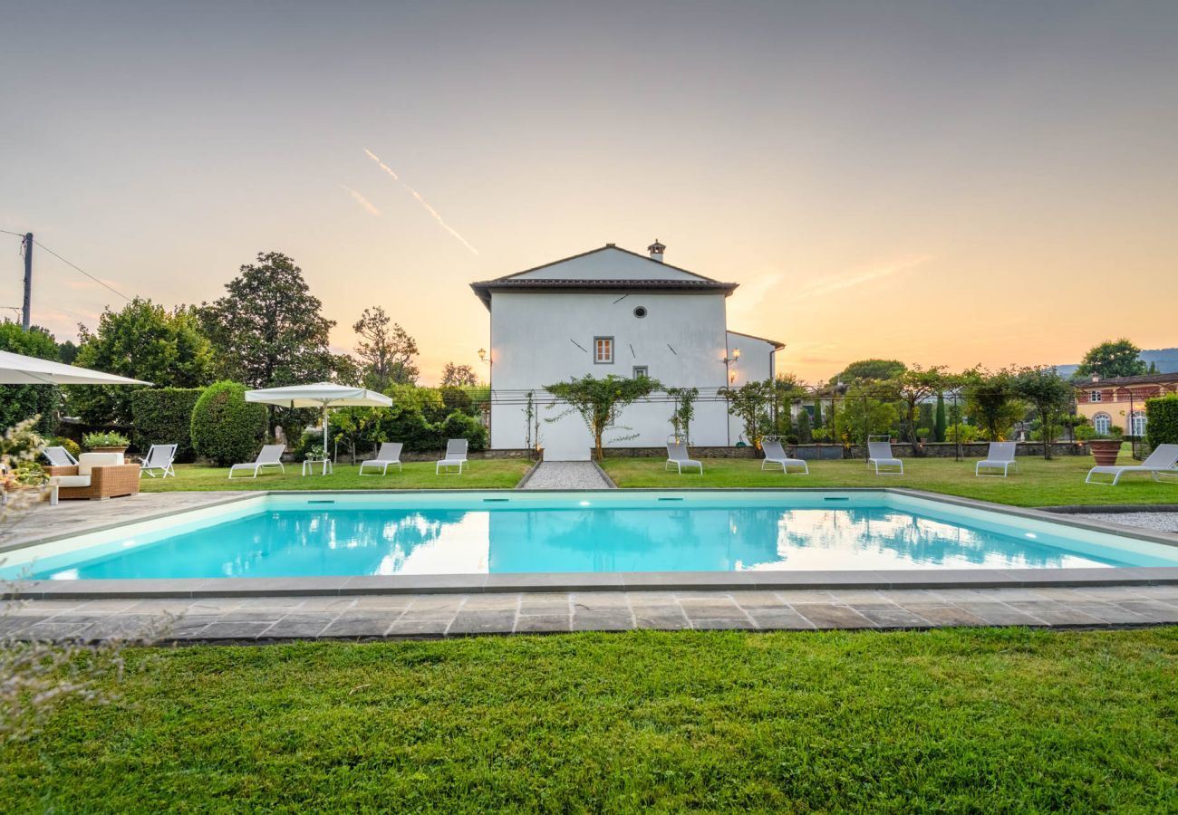 Villa a Capannori - Villa Antica
