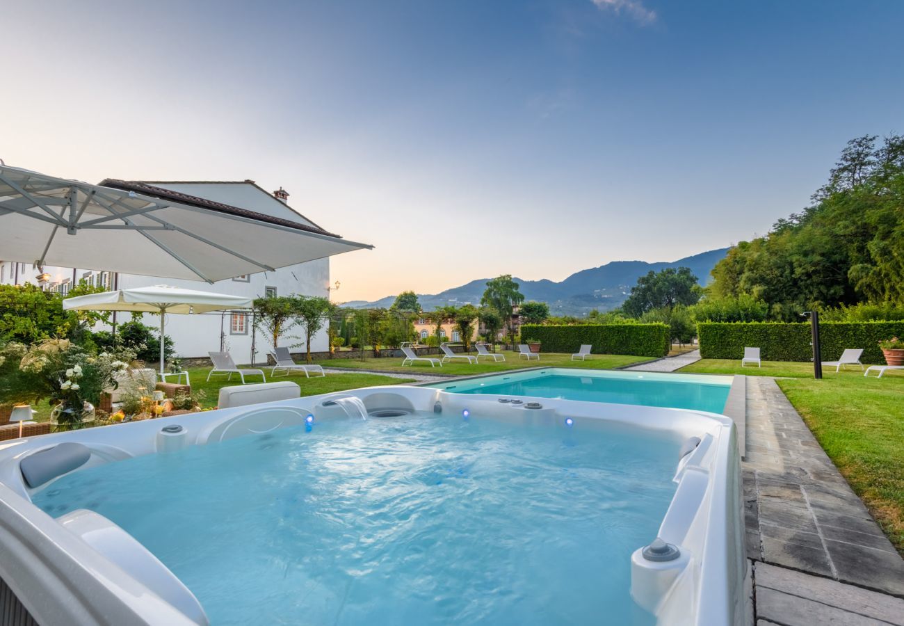 Villa a Capannori - Villa Antica