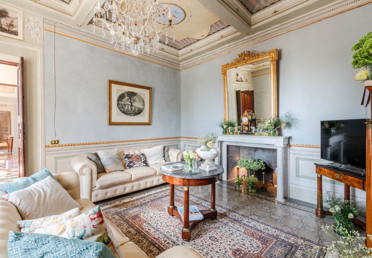 Villa a Capannori - Villa Antica