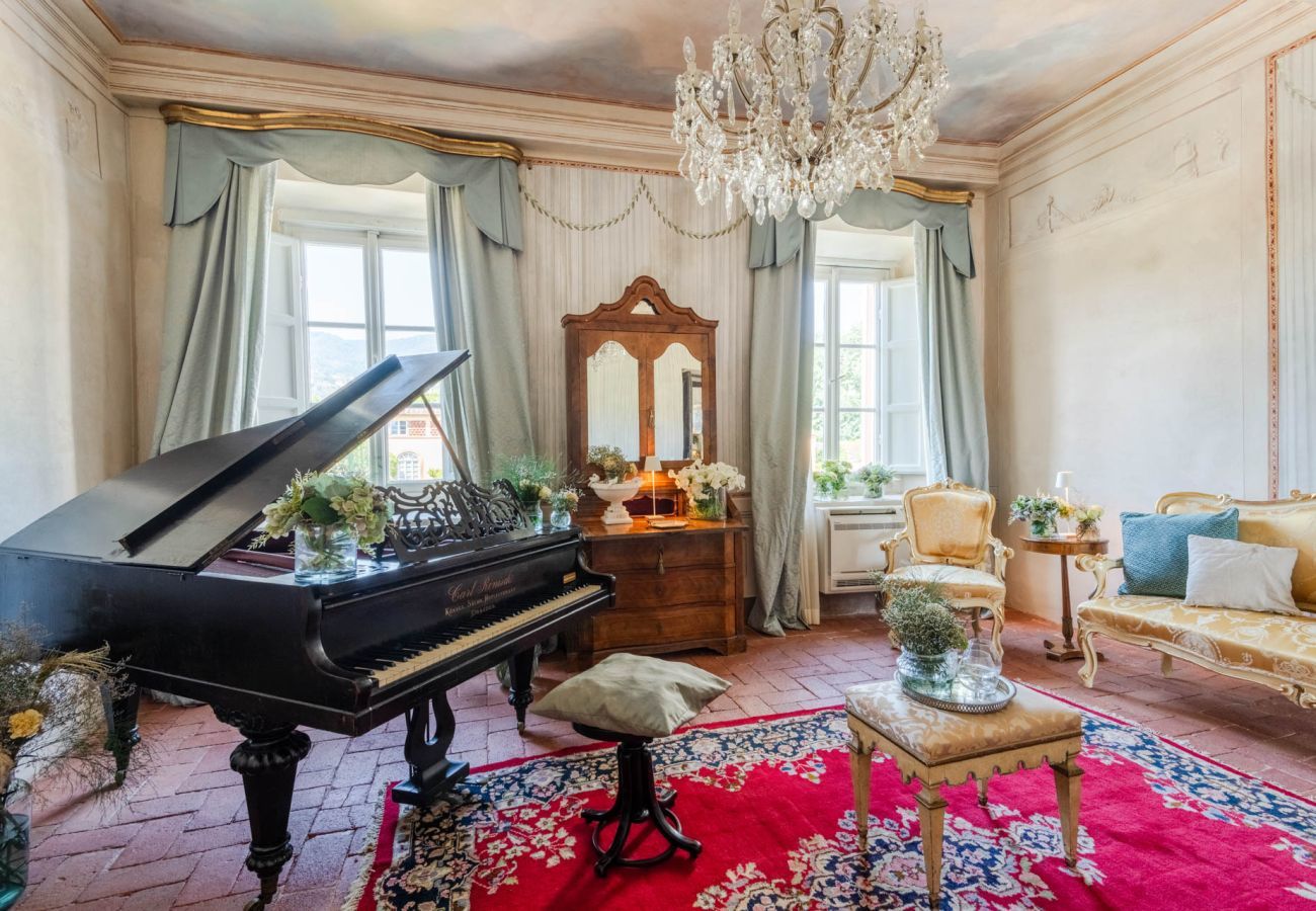 Villa a Capannori - Villa Antica