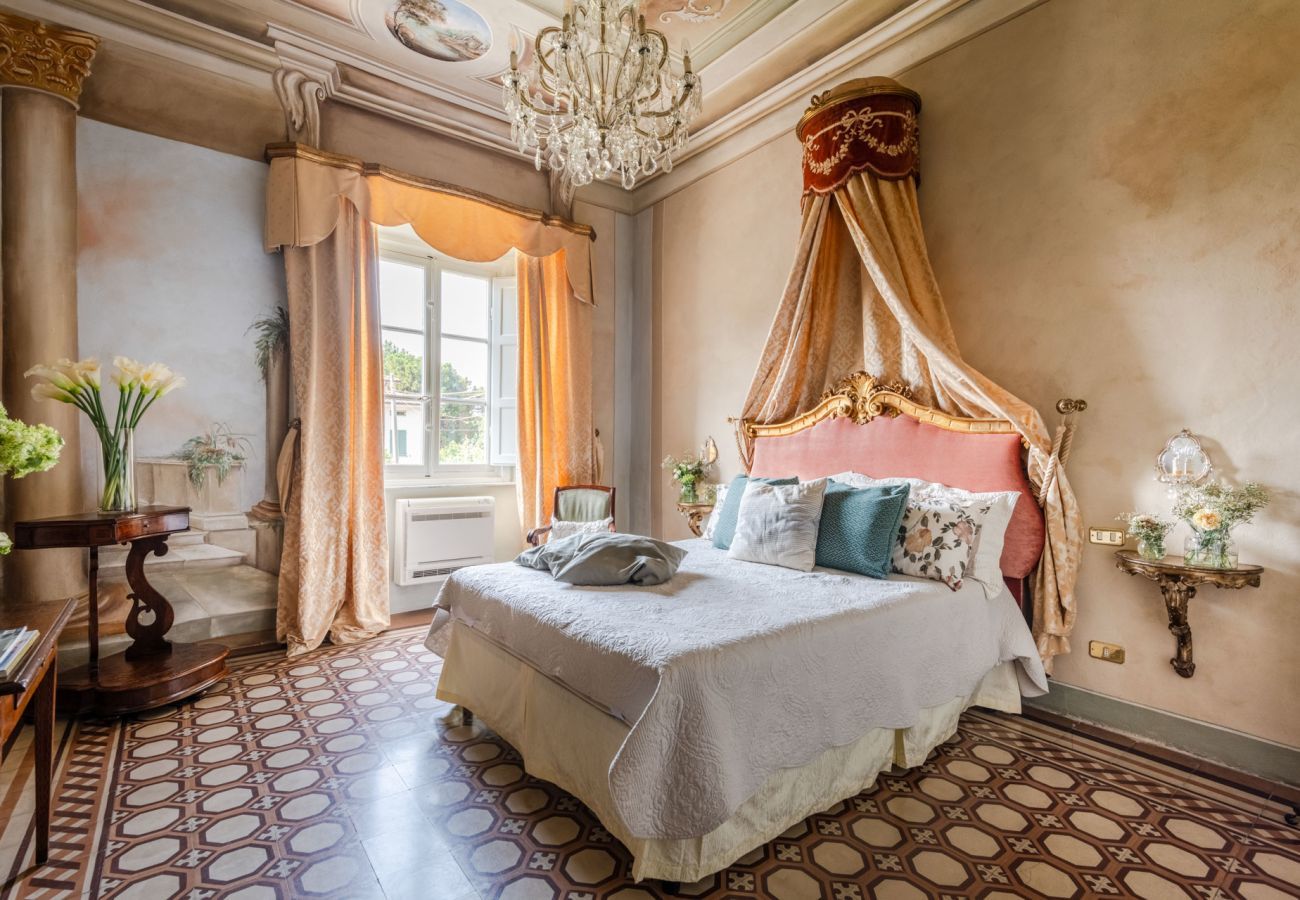 Villa a Capannori - Villa Antica