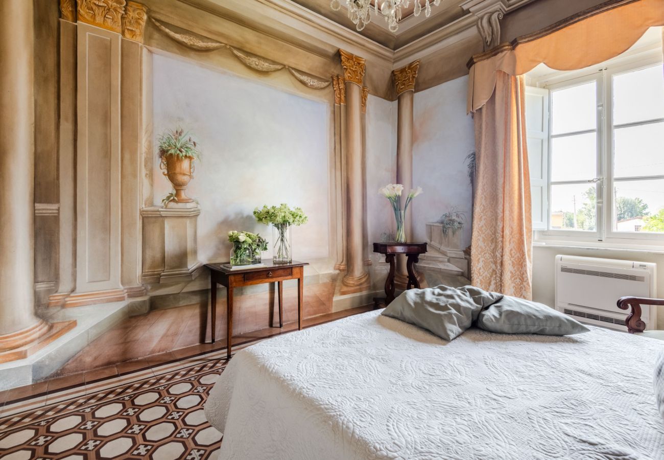 Villa a Capannori - Villa Antica